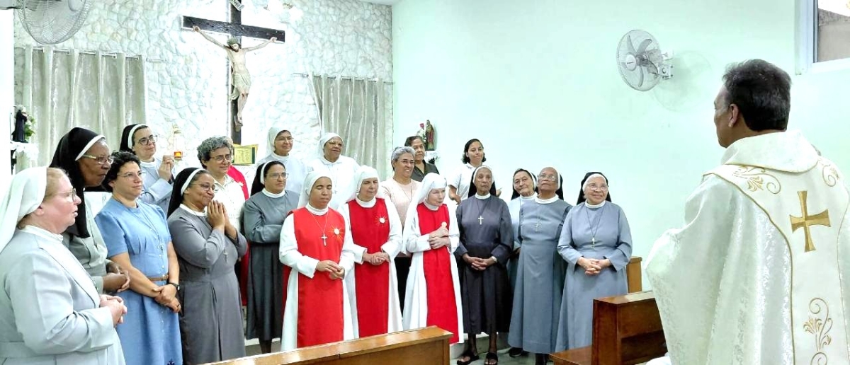 Prima Professione Religiosa e Apertura del Centenario delle Suore Sacramentine